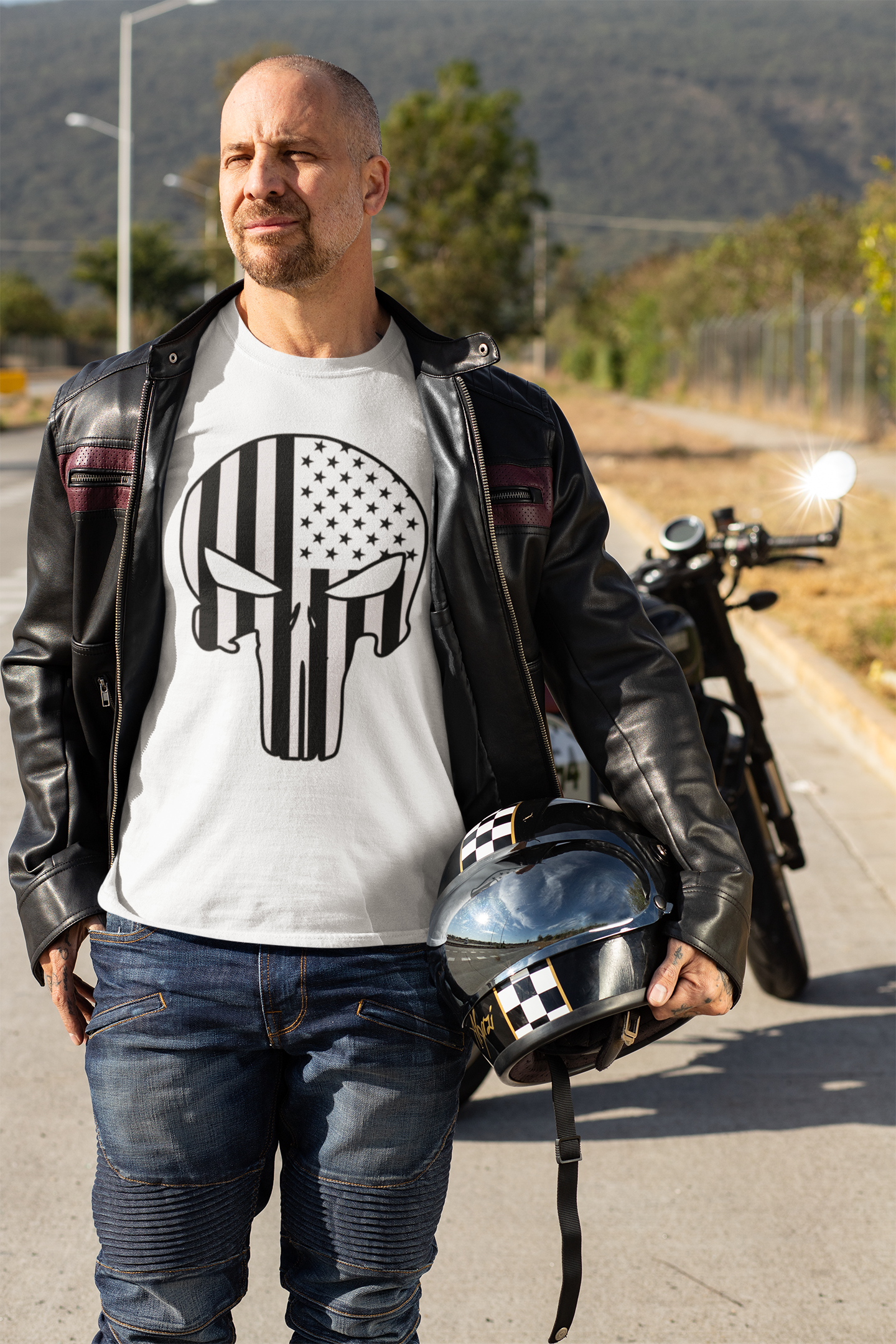 US Flag skull  - Unisex T-Shirt
