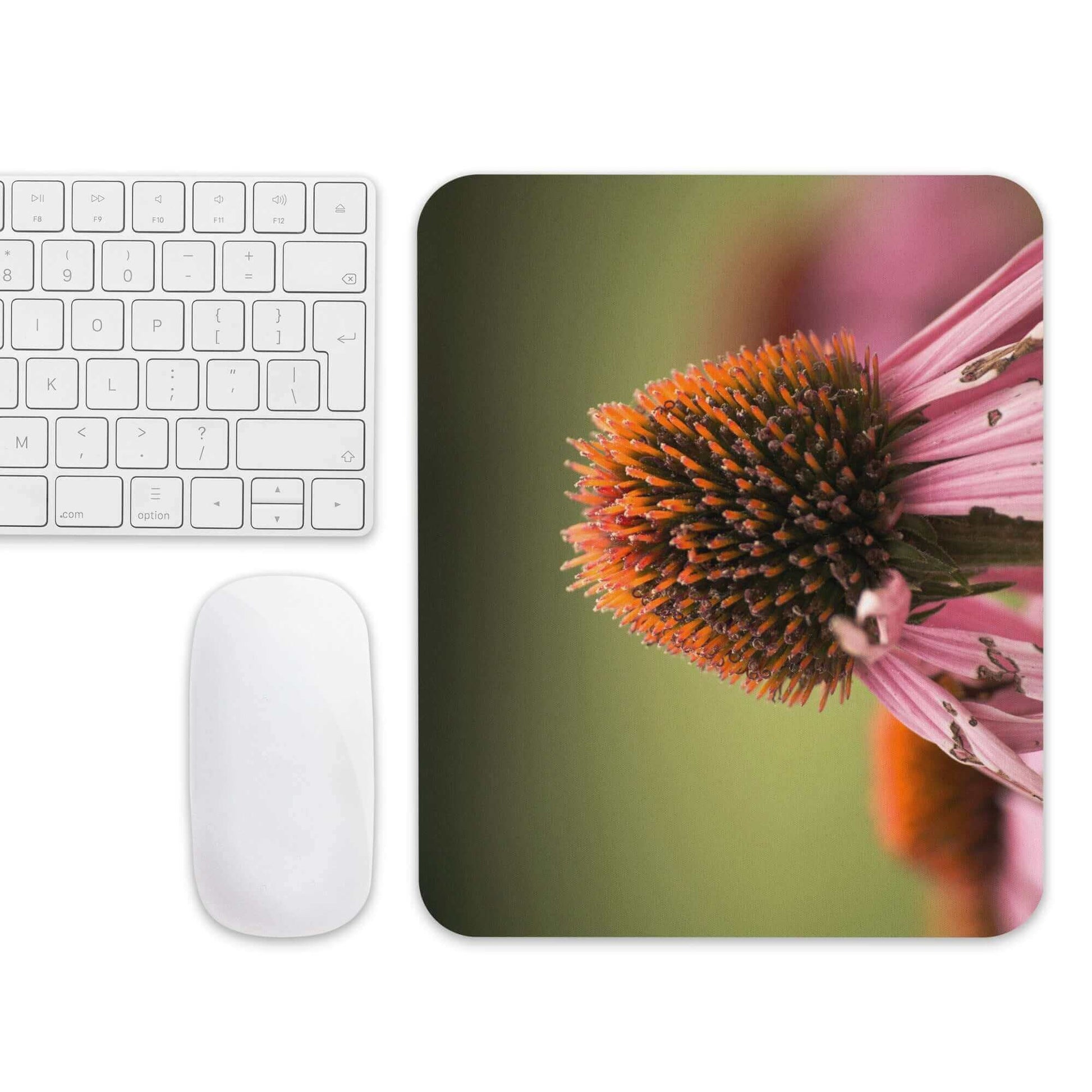 Cone flower up close - Mouse pad - Horrible Designs