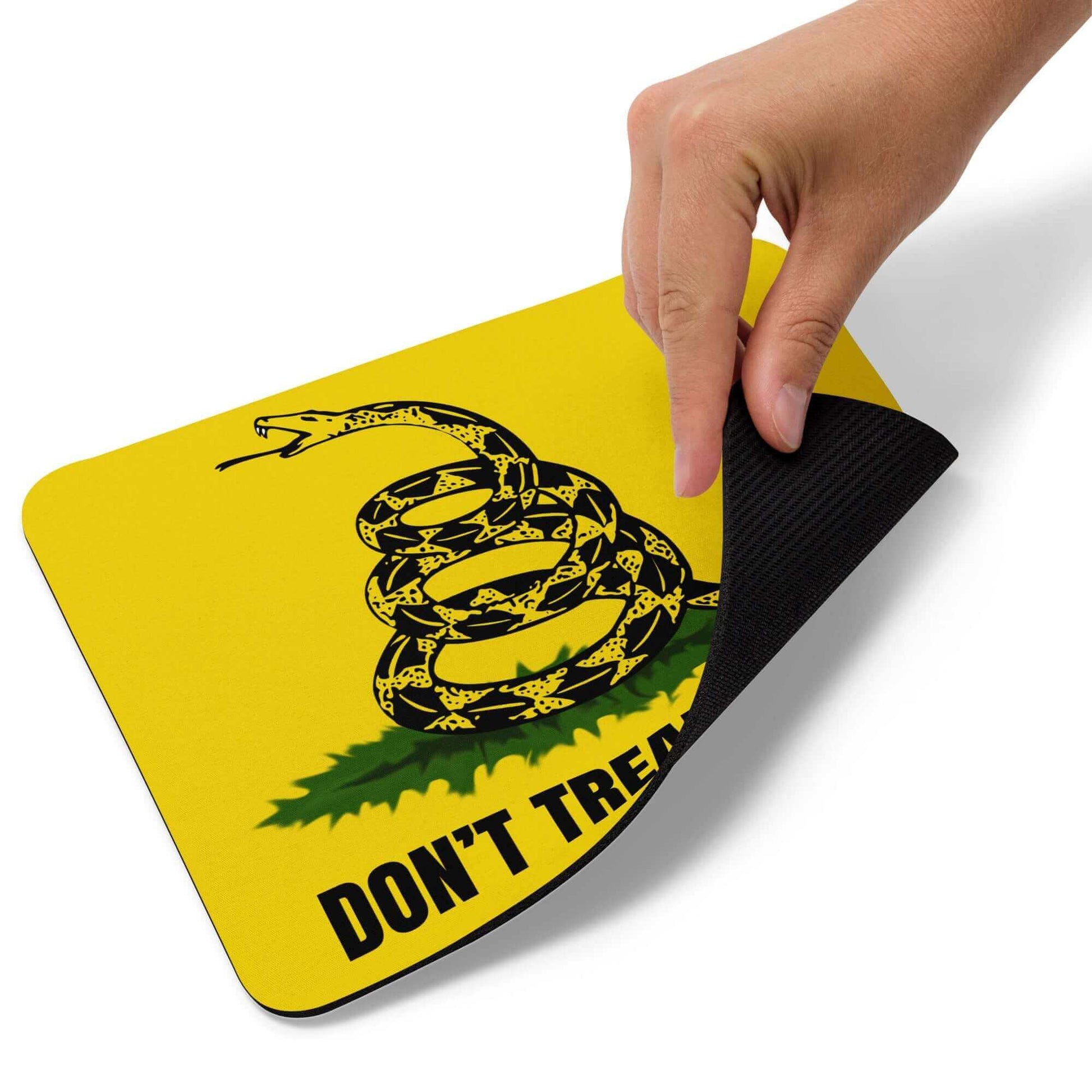 Don't tread on me - Mouse pad 1776 2nd amendment agorism constitution dont tread on me freedom gadsden libertarian liberty liberty snake tea party voluntaryism